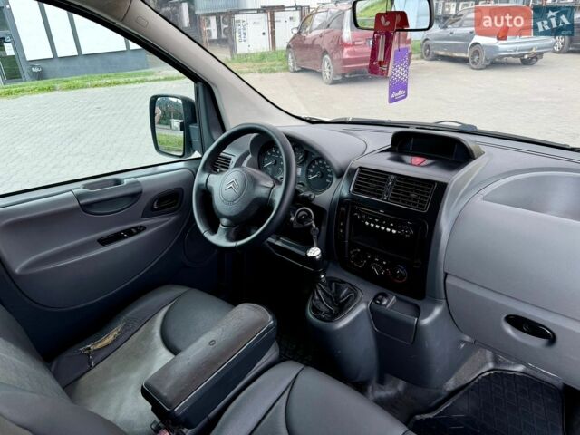 Белый Ситроен Jumpy, объемом двигателя 1.6 л и пробегом 330 тыс. км за 5499 $, фото 14 на Automoto.ua