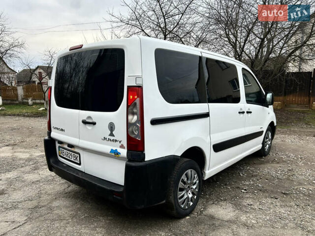 Белый Ситроен Jumpy, объемом двигателя 2 л и пробегом 225 тыс. км за 6300 $, фото 5 на Automoto.ua