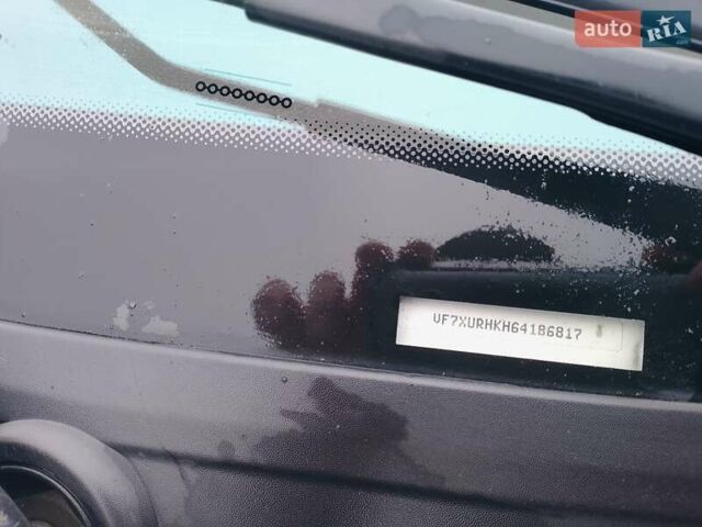 Белый Ситроен Jumpy, объемом двигателя 2 л и пробегом 300 тыс. км за 4700 $, фото 1 на Automoto.ua