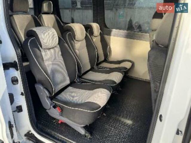 Білий Сітроен Jumpy, об'ємом двигуна 2 л та пробігом 407 тис. км за 5900 $, фото 1 на Automoto.ua