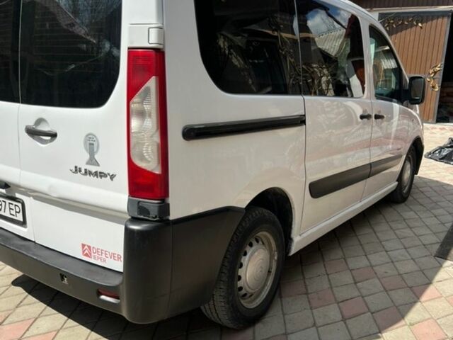 Белый Ситроен Jumpy, объемом двигателя 1.56 л и пробегом 252 тыс. км за 5600 $, фото 2 на Automoto.ua