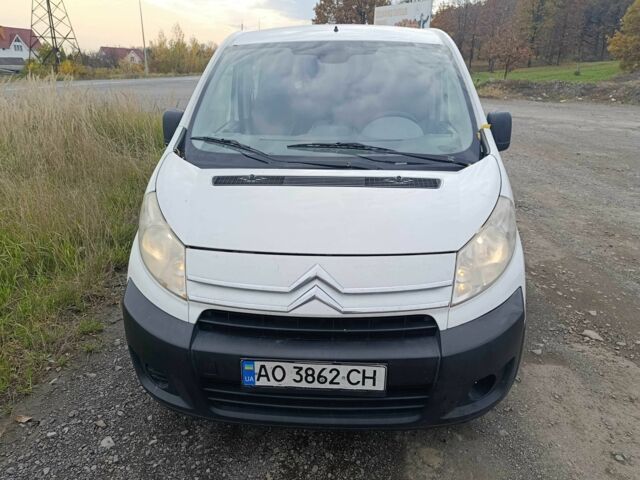 Белый Ситроен Jumpy, объемом двигателя 2 л и пробегом 315 тыс. км за 7600 $, фото 3 на Automoto.ua