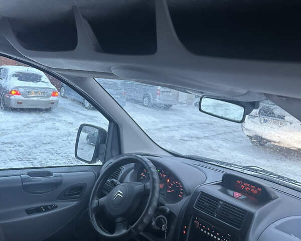 Белый Ситроен Jumpy, объемом двигателя 2 л и пробегом 235 тыс. км за 7777 $, фото 8 на Automoto.ua