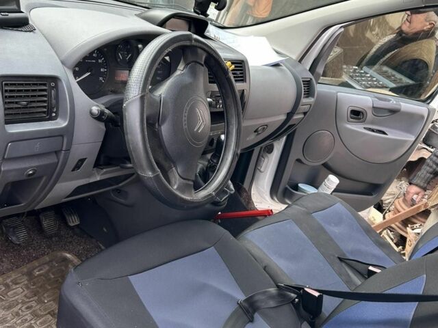 Білий Сітроен Jumpy, об'ємом двигуна 1.6 л та пробігом 310 тис. км за 5200 $, фото 7 на Automoto.ua