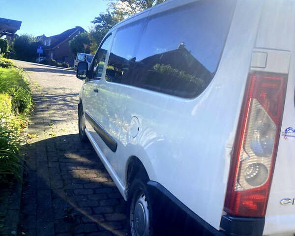 Белый Ситроен Jumpy, объемом двигателя 2 л и пробегом 430 тыс. км за 5500 $, фото 26 на Automoto.ua