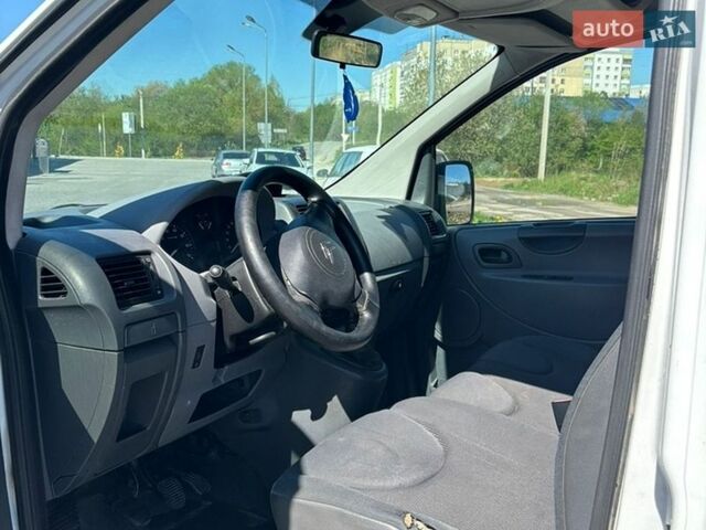 Белый Ситроен Jumpy, объемом двигателя 1.6 л и пробегом 258 тыс. км за 6000 $, фото 14 на Automoto.ua