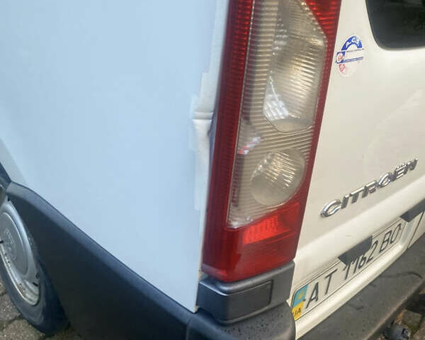 Белый Ситроен Jumpy, объемом двигателя 2 л и пробегом 430 тыс. км за 5500 $, фото 27 на Automoto.ua