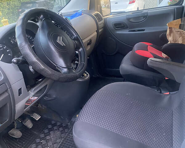 Белый Ситроен Jumpy, объемом двигателя 2 л и пробегом 430 тыс. км за 5500 $, фото 31 на Automoto.ua