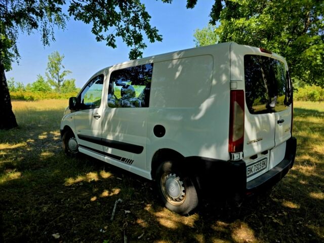 Білий Сітроен Jumpy, об'ємом двигуна 1.6 л та пробігом 320 тис. км за 5510 $, фото 4 на Automoto.ua