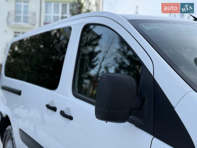 Білий Сітроен Jumpy, об'ємом двигуна 2 л та пробігом 236 тис. км за 6700 $, фото 31 на Automoto.ua