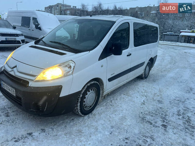 Белый Ситроен Jumpy, объемом двигателя 2 л и пробегом 235 тыс. км за 7777 $, фото 1 на Automoto.ua