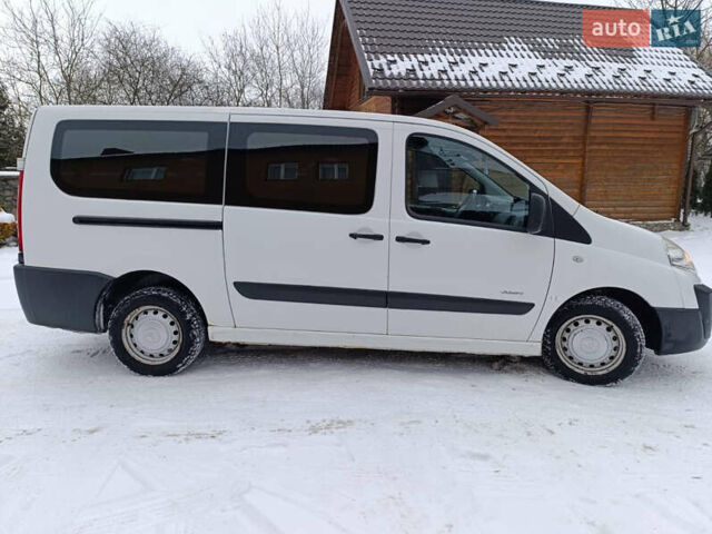 Белый Ситроен Jumpy, объемом двигателя 2 л и пробегом 235 тыс. км за 7777 $, фото 16 на Automoto.ua