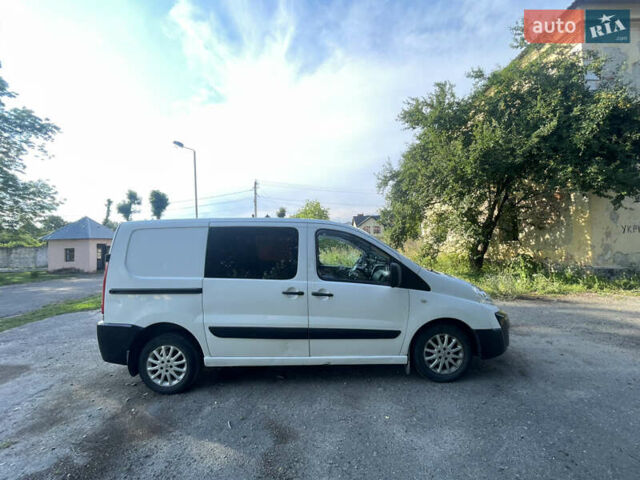 Білий Сітроен Jumpy, об'ємом двигуна 2 л та пробігом 300 тис. км за 5299 $, фото 2 на Automoto.ua