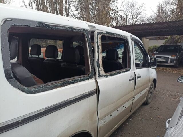 Белый Ситроен Jumpy, объемом двигателя 1.6 л и пробегом 350 тыс. км за 3500 $, фото 3 на Automoto.ua