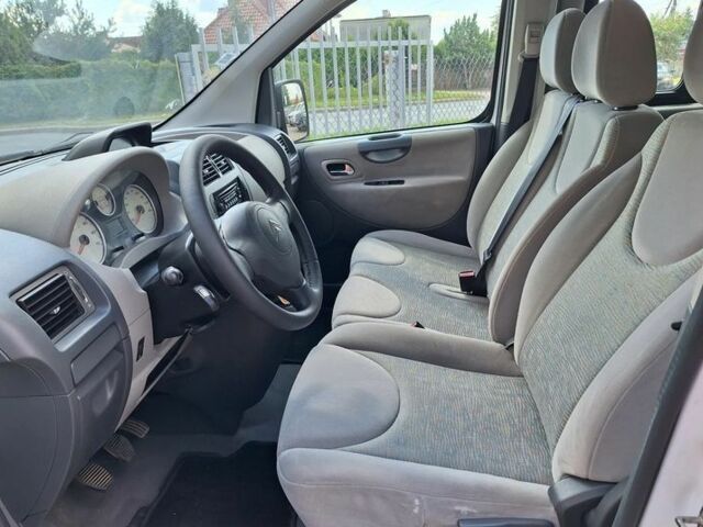 Белый Ситроен Jumpy, объемом двигателя 2 л и пробегом 232 тыс. км за 6800 $, фото 9 на Automoto.ua