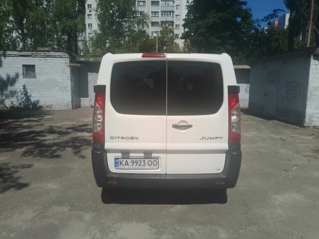 Белый Ситроен Jumpy, объемом двигателя 1.6 л и пробегом 240 тыс. км за 7800 $, фото 1 на Automoto.ua