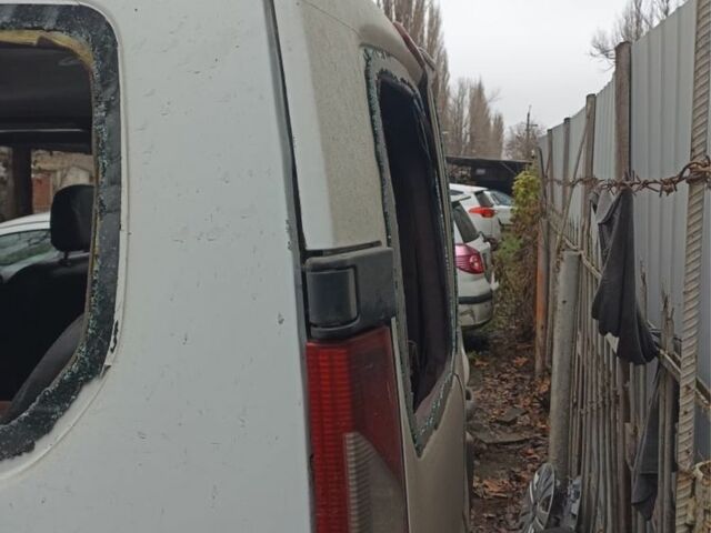 Белый Ситроен Jumpy, объемом двигателя 1.6 л и пробегом 350 тыс. км за 3500 $, фото 5 на Automoto.ua