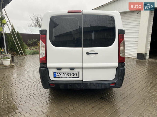 Белый Ситроен Jumpy, объемом двигателя 2 л и пробегом 285 тыс. км за 6900 $, фото 5 на Automoto.ua