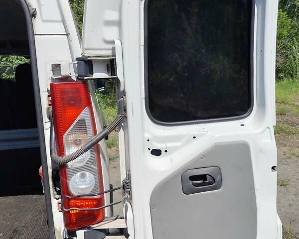 Белый Ситроен Jumpy, объемом двигателя 1.9 л и пробегом 194 тыс. км за 7000 $, фото 35 на Automoto.ua
