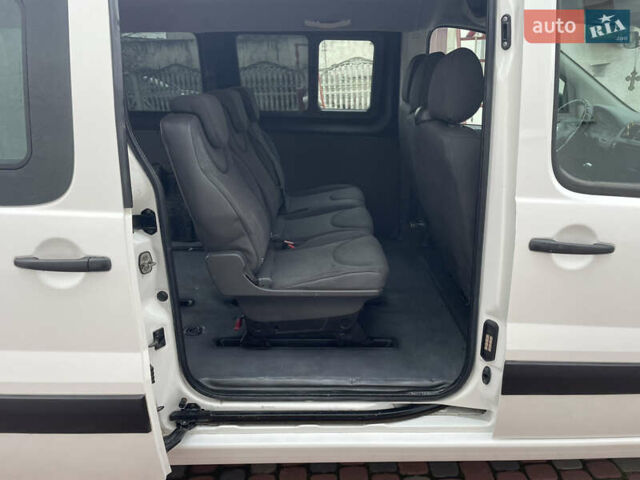 Белый Ситроен Jumpy, объемом двигателя 2 л и пробегом 265 тыс. км за 8700 $, фото 15 на Automoto.ua