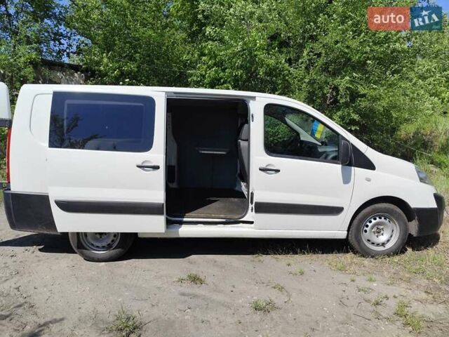 Белый Ситроен Jumpy, объемом двигателя 1.9 л и пробегом 194 тыс. км за 7000 $, фото 23 на Automoto.ua