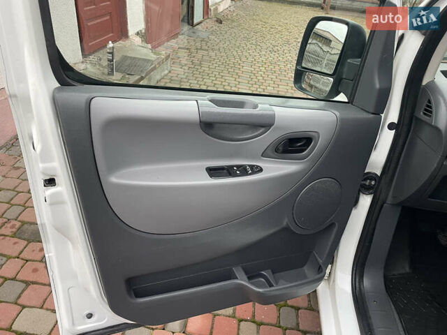 Белый Ситроен Jumpy, объемом двигателя 2 л и пробегом 265 тыс. км за 8700 $, фото 8 на Automoto.ua