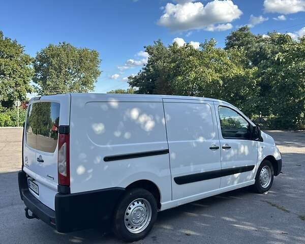 Белый Ситроен Jumpy, объемом двигателя 1.6 л и пробегом 350 тыс. км за 6500 $, фото 2 на Automoto.ua