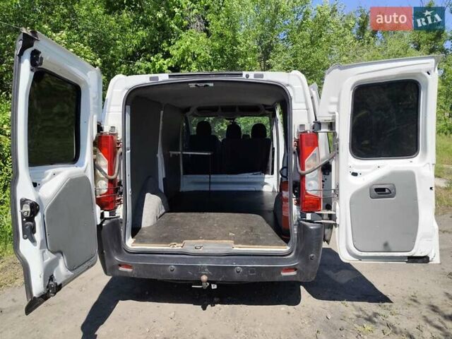 Белый Ситроен Jumpy, объемом двигателя 1.9 л и пробегом 194 тыс. км за 7000 $, фото 26 на Automoto.ua