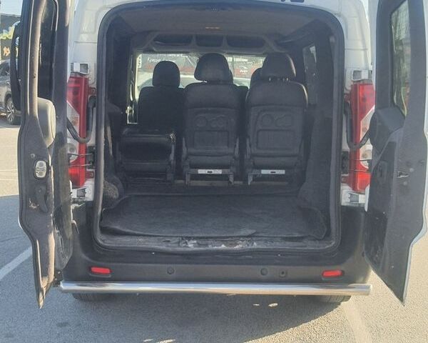 Белый Ситроен Jumpy, объемом двигателя 2 л и пробегом 431 тыс. км за 8500 $, фото 5 на Automoto.ua