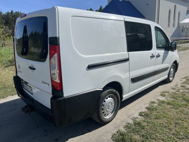 Белый Ситроен Jumpy, объемом двигателя 2 л и пробегом 174 тыс. км за 9500 $, фото 3 на Automoto.ua