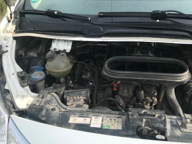 Белый Ситроен Jumpy, объемом двигателя 2 л и пробегом 400 тыс. км за 8500 $, фото 21 на Automoto.ua