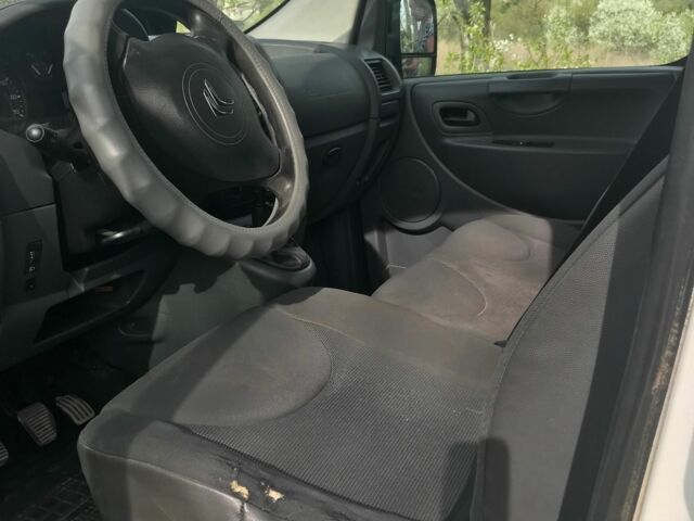 Белый Ситроен Jumpy, объемом двигателя 2 л и пробегом 400 тыс. км за 8500 $, фото 20 на Automoto.ua