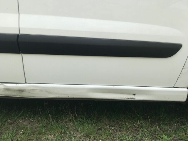 Белый Ситроен Jumpy, объемом двигателя 2 л и пробегом 400 тыс. км за 8500 $, фото 6 на Automoto.ua