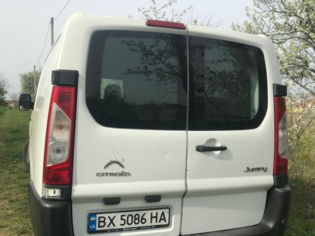Белый Ситроен Jumpy, объемом двигателя 2 л и пробегом 400 тыс. км за 8500 $, фото 2 на Automoto.ua
