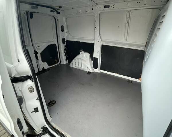 Білий Сітроен Jumpy, об'ємом двигуна 2 л та пробігом 239 тис. км за 10500 $, фото 5 на Automoto.ua