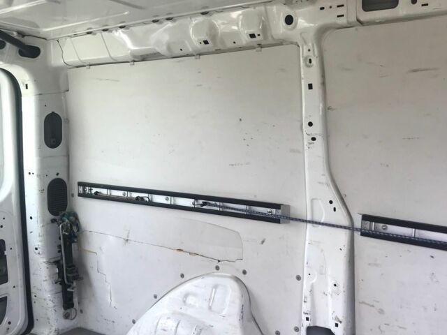 Белый Ситроен Jumpy, объемом двигателя 2 л и пробегом 400 тыс. км за 8500 $, фото 11 на Automoto.ua