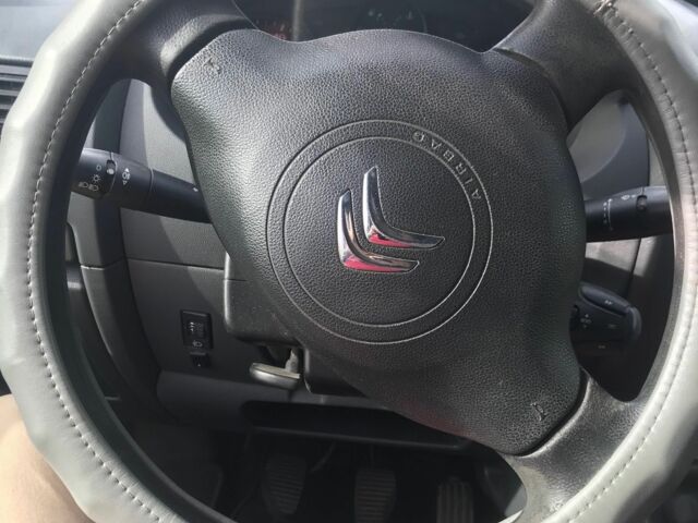 Белый Ситроен Jumpy, объемом двигателя 2 л и пробегом 400 тыс. км за 8500 $, фото 18 на Automoto.ua