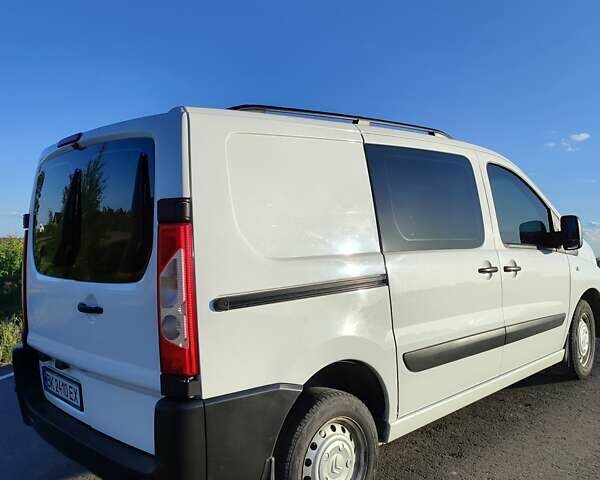 Белый Ситроен Jumpy, объемом двигателя 2 л и пробегом 220 тыс. км за 12000 $, фото 17 на Automoto.ua