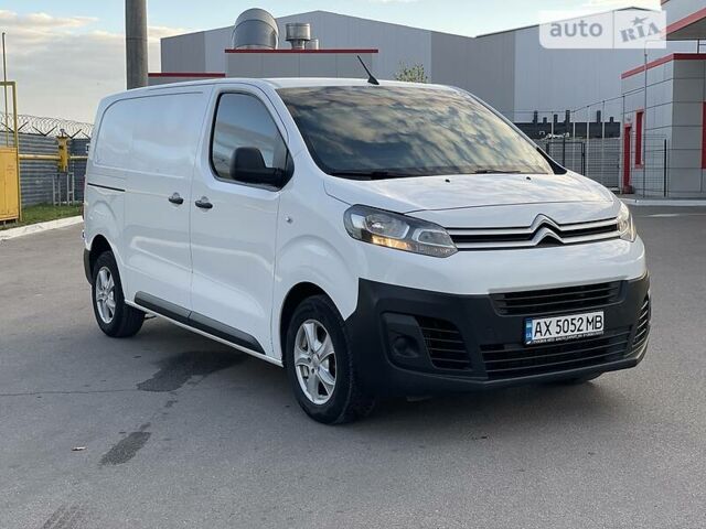 Сітроен Jumpy 2016 у Києві на Automoto.ua Білий Сітроен Jumpy, об'ємом двигуна 2 л та пробігом 271 тис. км за 13000 $, фото 1 на Automoto.ua