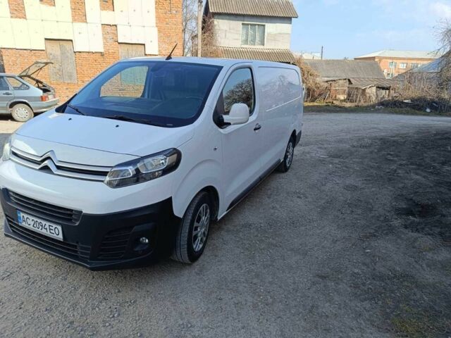 Белый Ситроен Jumpy, объемом двигателя 2 л и пробегом 241 тыс. км за 13200 $, фото 1 на Automoto.ua