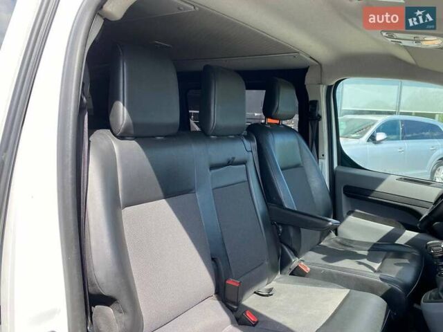 Белый Ситроен Jumpy, объемом двигателя 2 л и пробегом 283 тыс. км за 16900 $, фото 25 на Automoto.ua