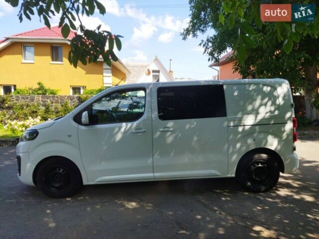 Белый Ситроен Jumpy, объемом двигателя 2 л и пробегом 207 тыс. км за 16000 $, фото 4 на Automoto.ua