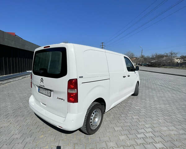 Белый Ситроен Jumpy, объемом двигателя 2 л и пробегом 310 тыс. км за 10200 $, фото 3 на Automoto.ua