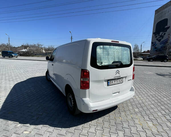 Белый Ситроен Jumpy, объемом двигателя 2 л и пробегом 310 тыс. км за 10200 $, фото 4 на Automoto.ua