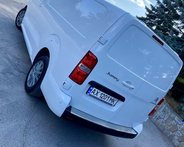 Белый Ситроен Jumpy, объемом двигателя 2 л и пробегом 194 тыс. км за 14999 $, фото 27 на Automoto.ua