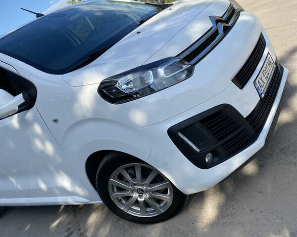 Белый Ситроен Jumpy, объемом двигателя 2 л и пробегом 194 тыс. км за 14999 $, фото 6 на Automoto.ua