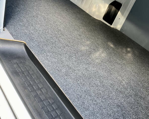 Белый Ситроен Jumpy, объемом двигателя 2 л и пробегом 194 тыс. км за 14999 $, фото 35 на Automoto.ua