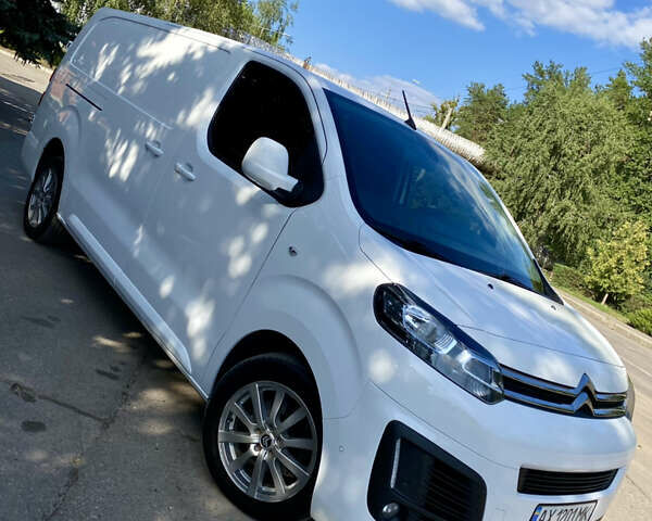 Белый Ситроен Jumpy, объемом двигателя 2 л и пробегом 194 тыс. км за 14999 $, фото 4 на Automoto.ua
