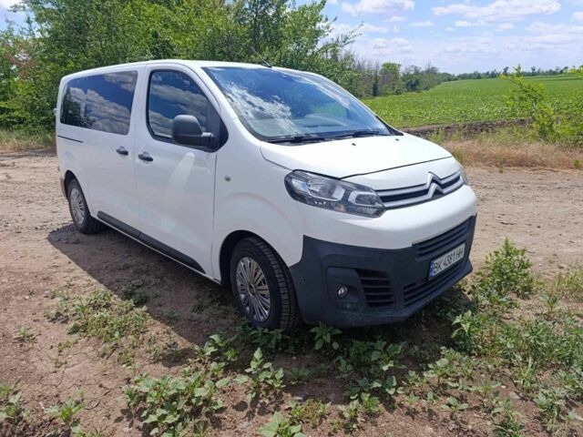 Белый Ситроен Jumpy, объемом двигателя 2 л и пробегом 2 тыс. км за 13700 $, фото 1 на Automoto.ua