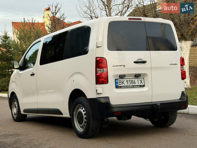 Белый Ситроен Jumpy, объемом двигателя 2 л и пробегом 215 тыс. км за 16900 $, фото 9 на Automoto.ua